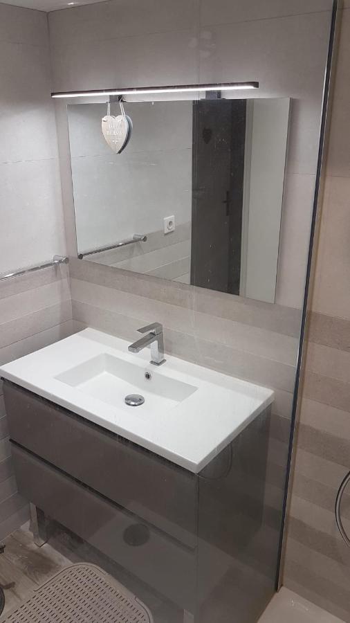 Tres Beau 3 Pieces Spacieux Lumineux Et Climatise Nice Dış mekan fotoğraf
